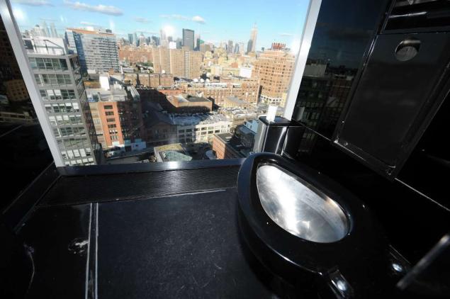 Standard_in_NYC